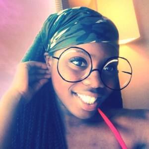 Meet your Posher, Macarla